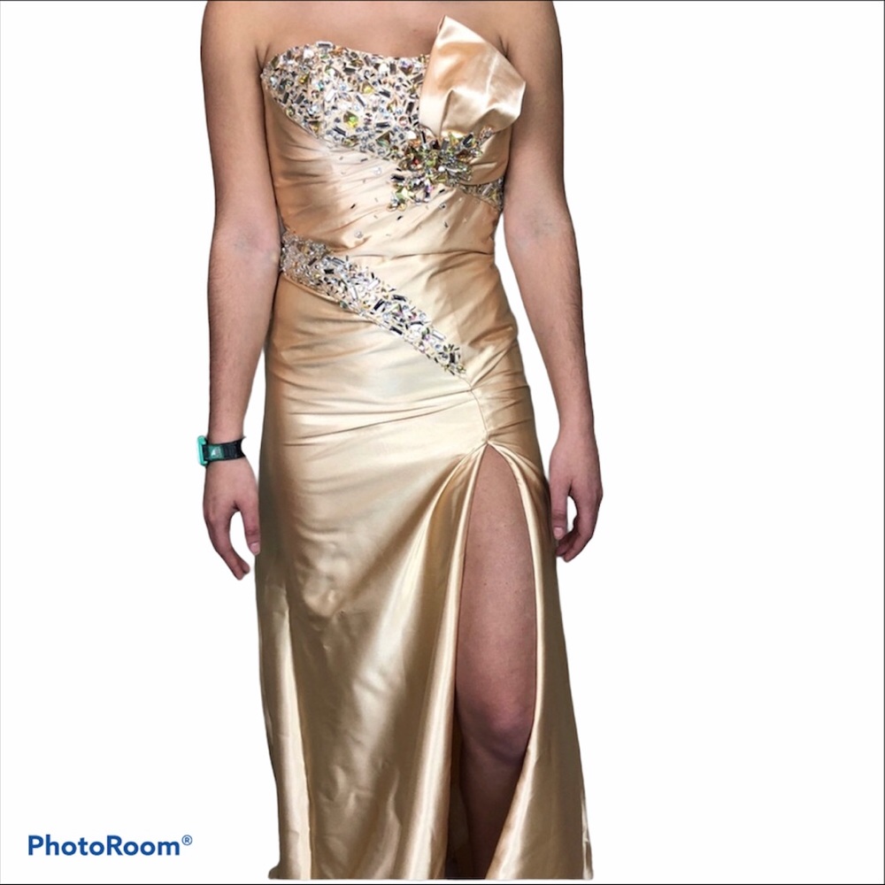 Tony Bowls Le Gala Satin Prom Pageant Dress